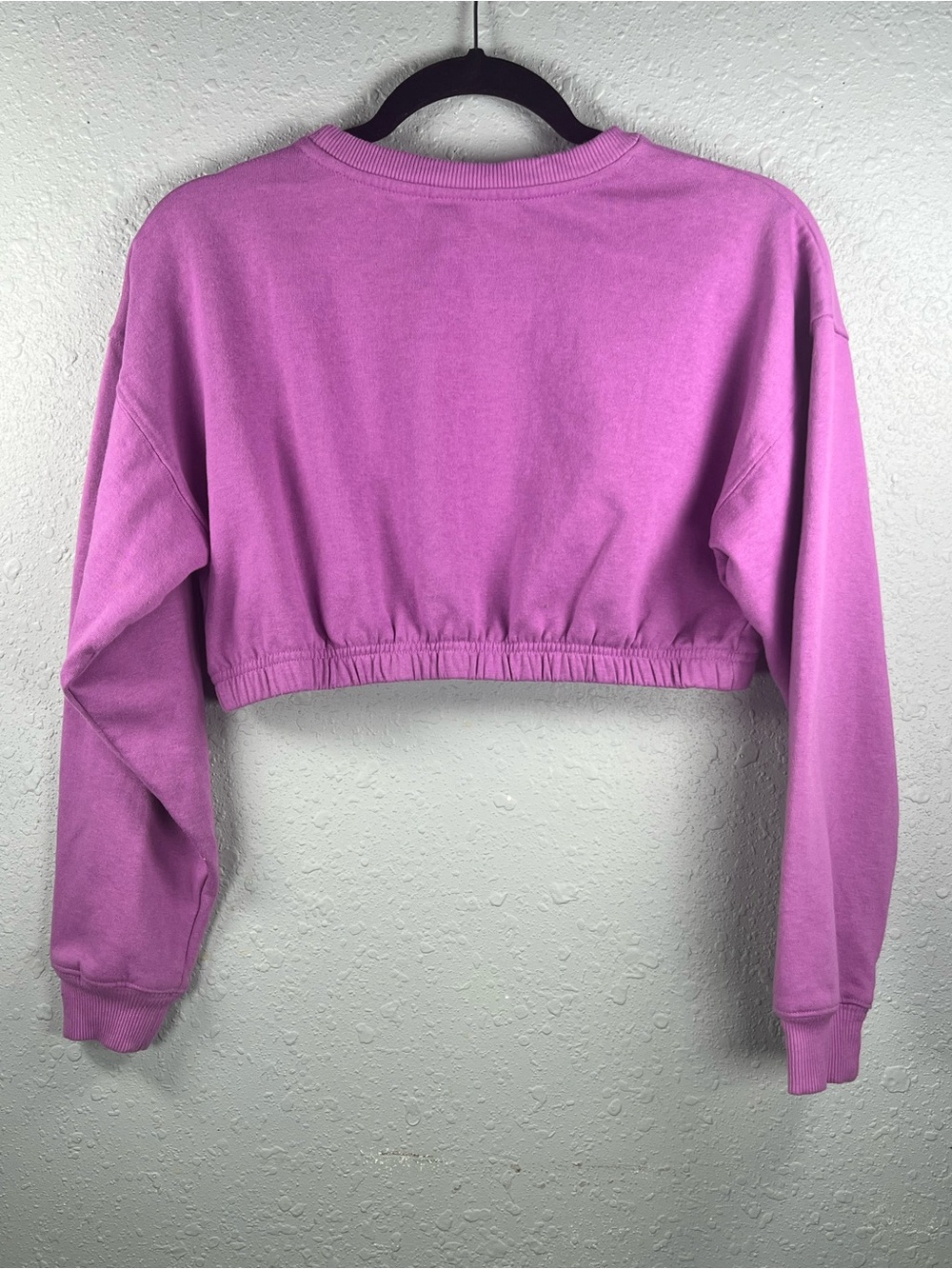 MTV Cropped Graphic Sweatshirt Pink XS Music Television - Picture 3 of 8